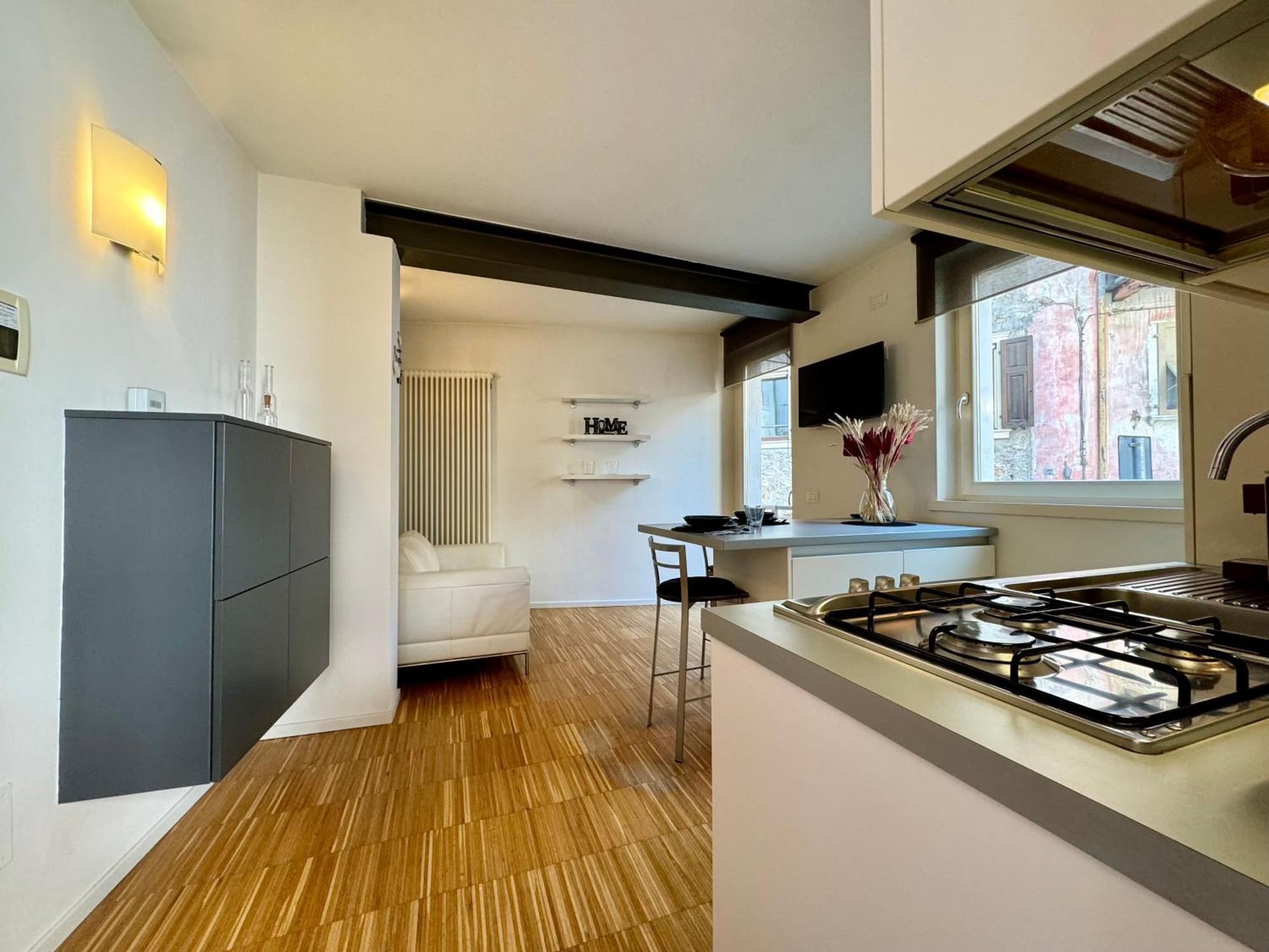 Cozy Old Town Apartment Arco Bagian luar foto
